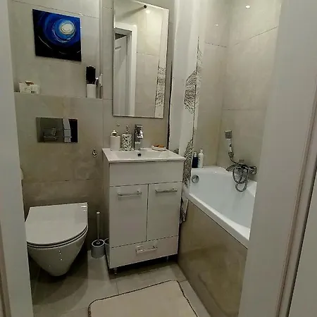 Nice Apartament With Small Tub Warschau Exterior foto